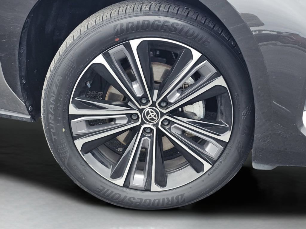 Used 2023 Toyota bZ4X Limited image 18