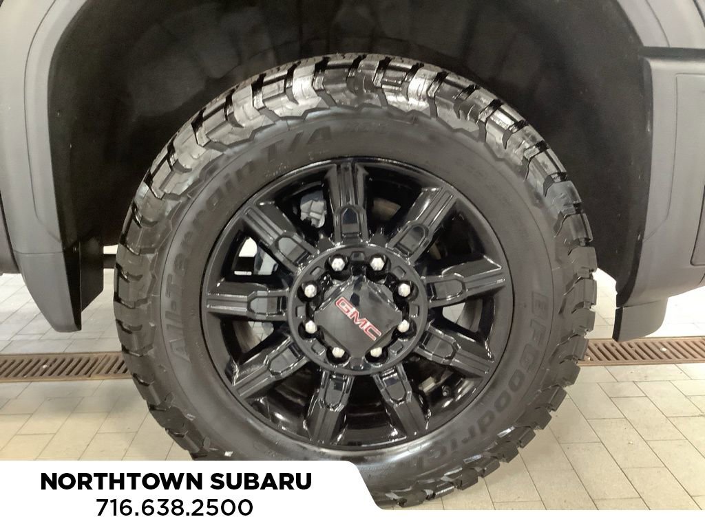 Used 2025 GMC Sierra 2500 AT4 w/ AT4 Premium Plus Package image 23