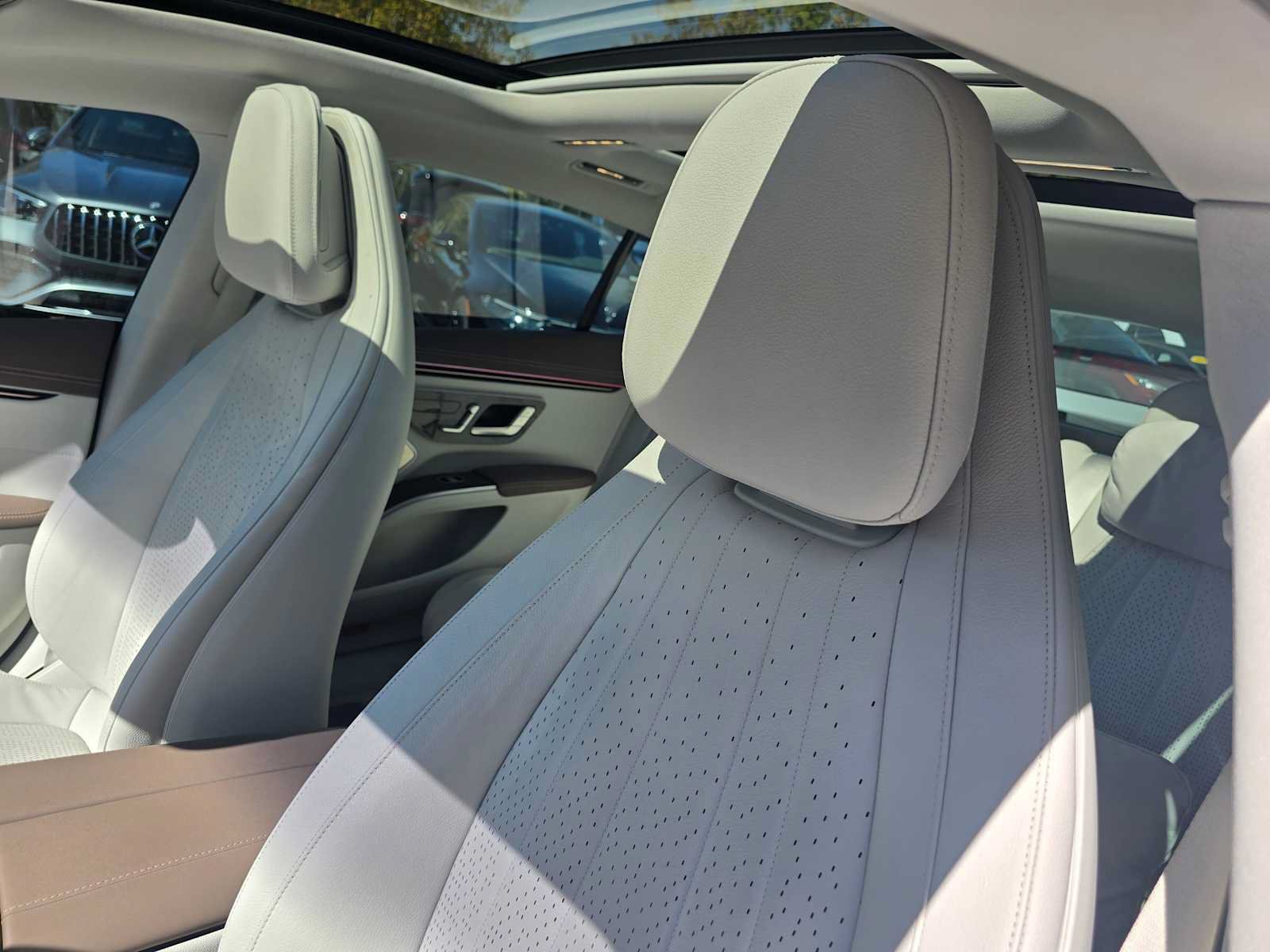 Certified 2024 Mercedes-Benz EQS 580 4MATIC Sedan image 25