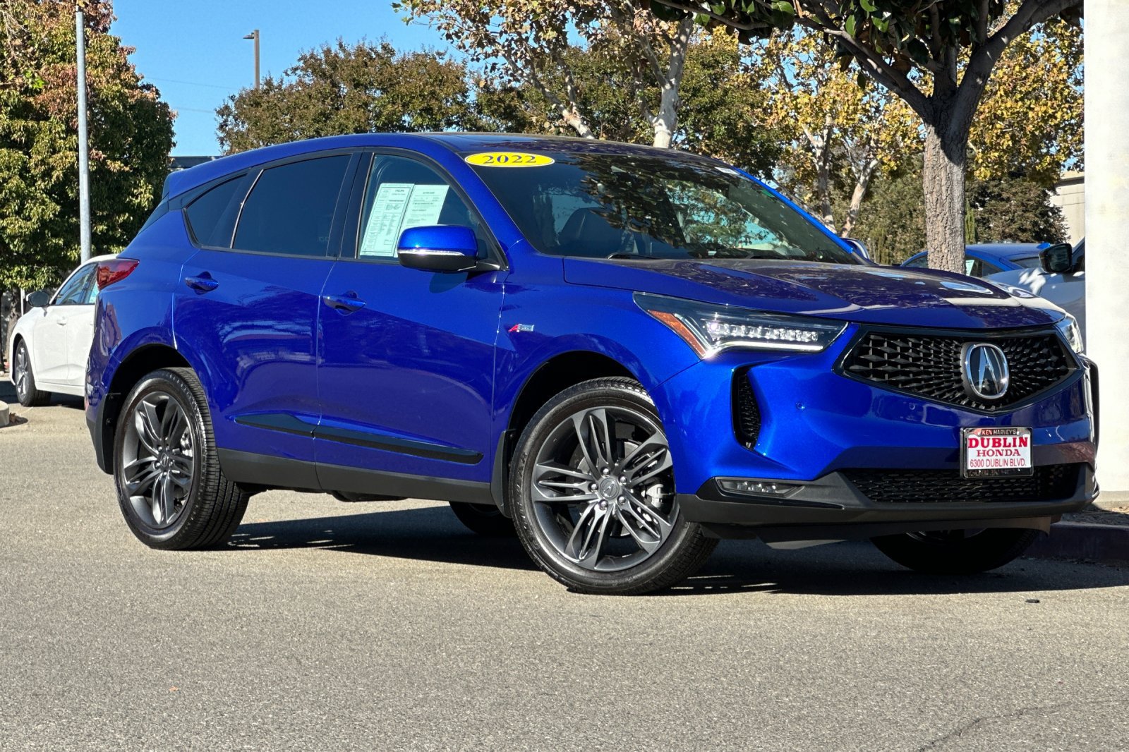 Used 2022 Acura RDX w/ Advance Package FWD image 2