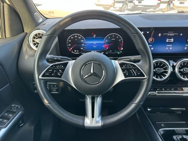 Used 2024 Mercedes-Benz GLA 250 4MATIC image 13