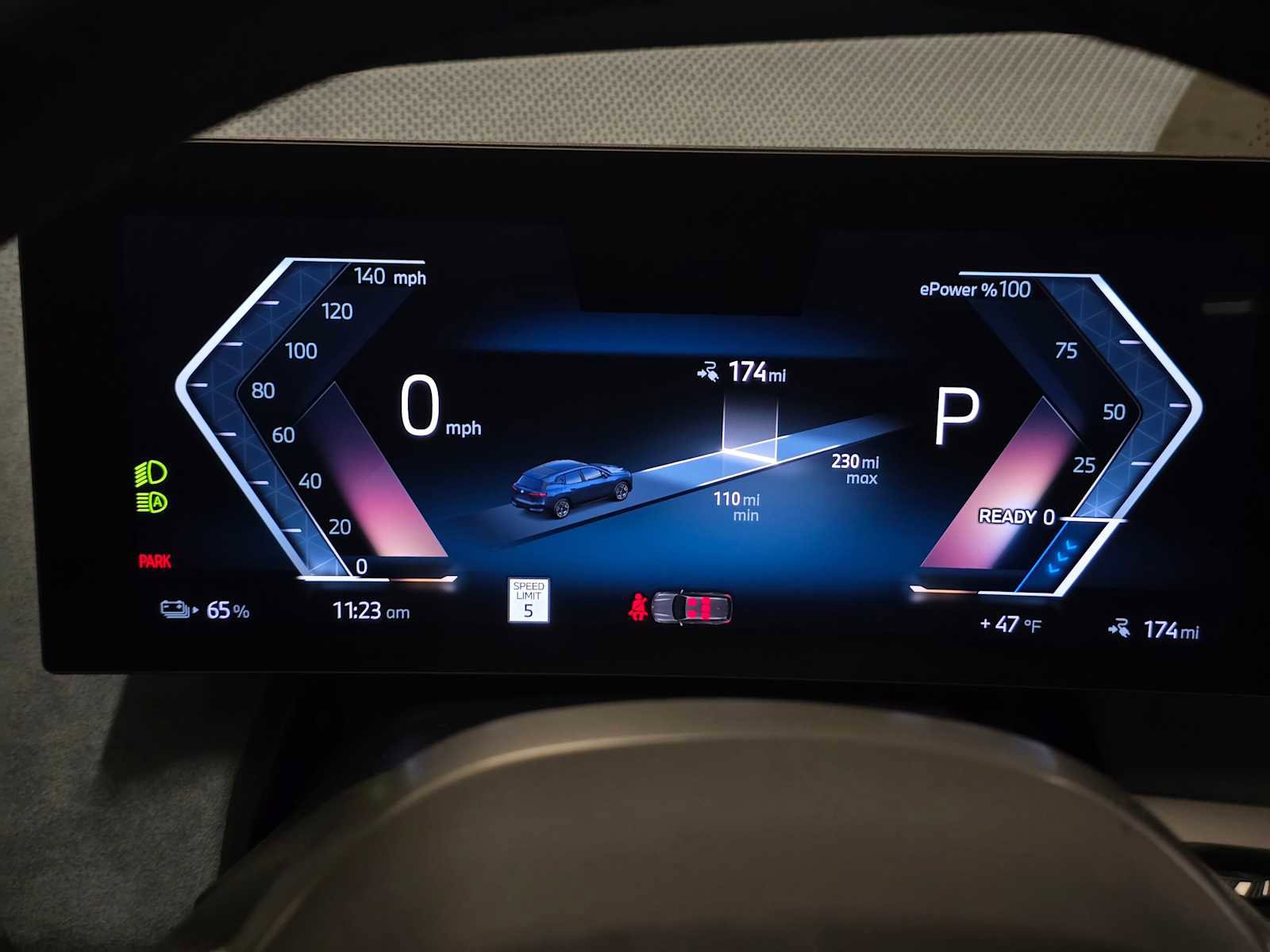 Used 2025 BMW iX xDrive50 w/ Premium Package image 27