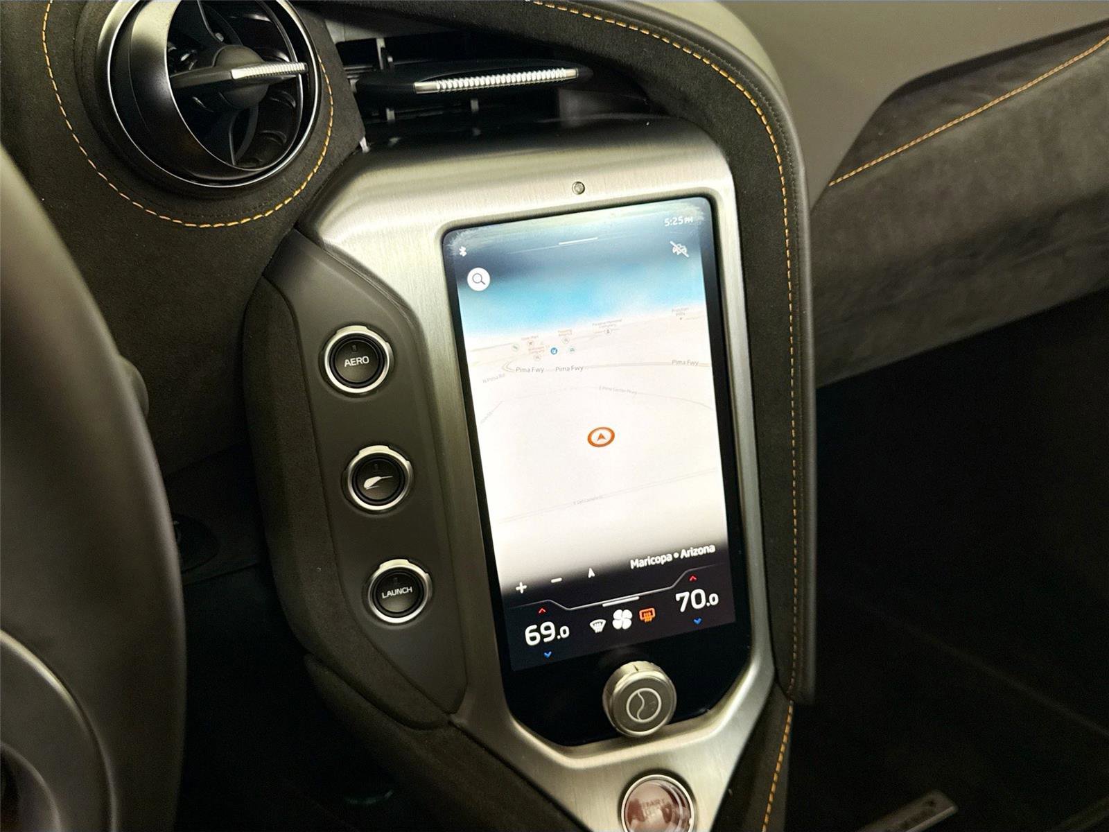 Used 2024 McLaren 750S Spider image 17