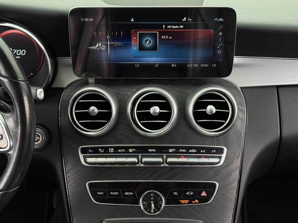 Used 2021 Mercedes-Benz C 300 Sedan image 20