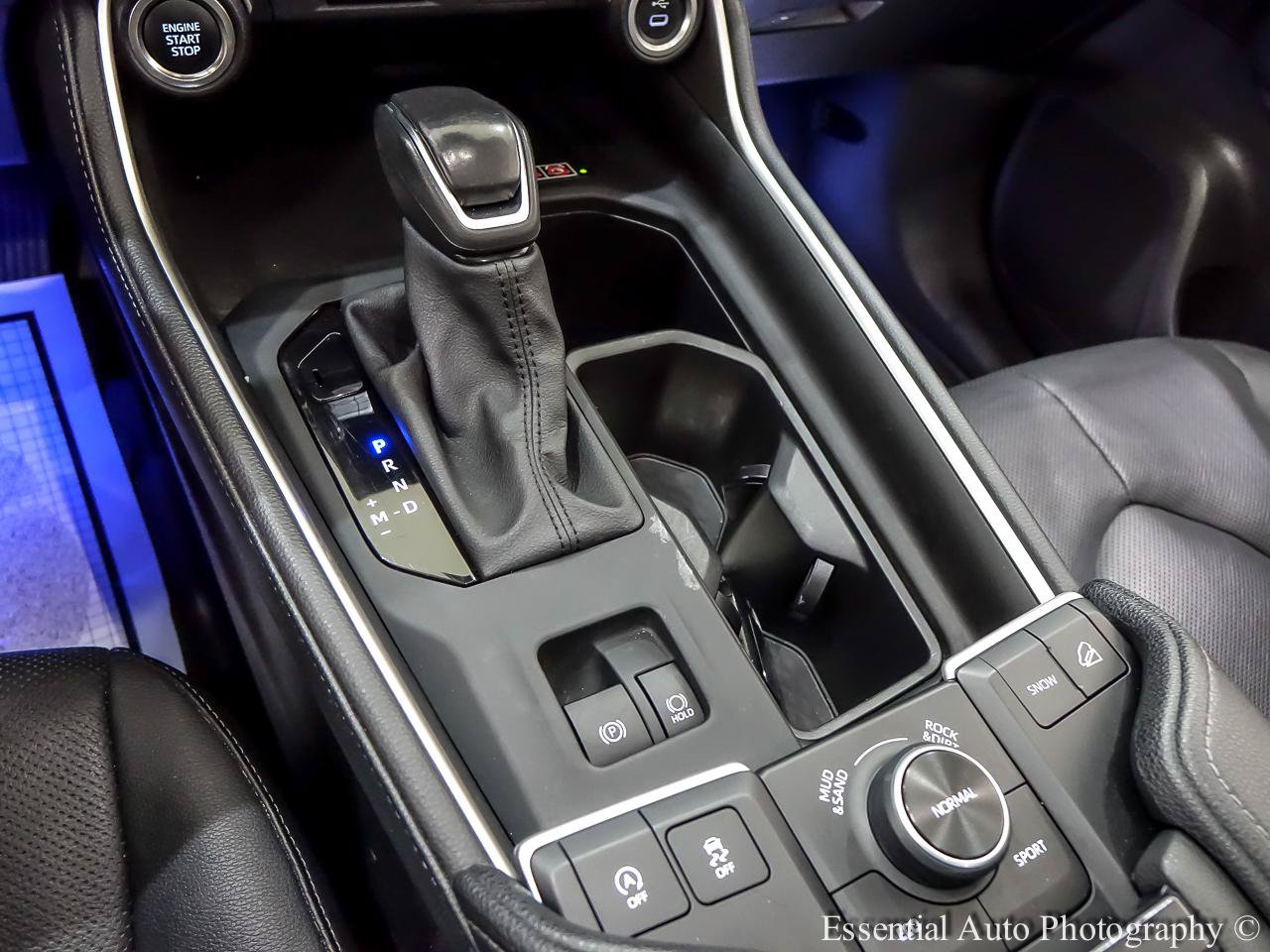 Used 2025 Toyota Grand Highlander AWD image 26