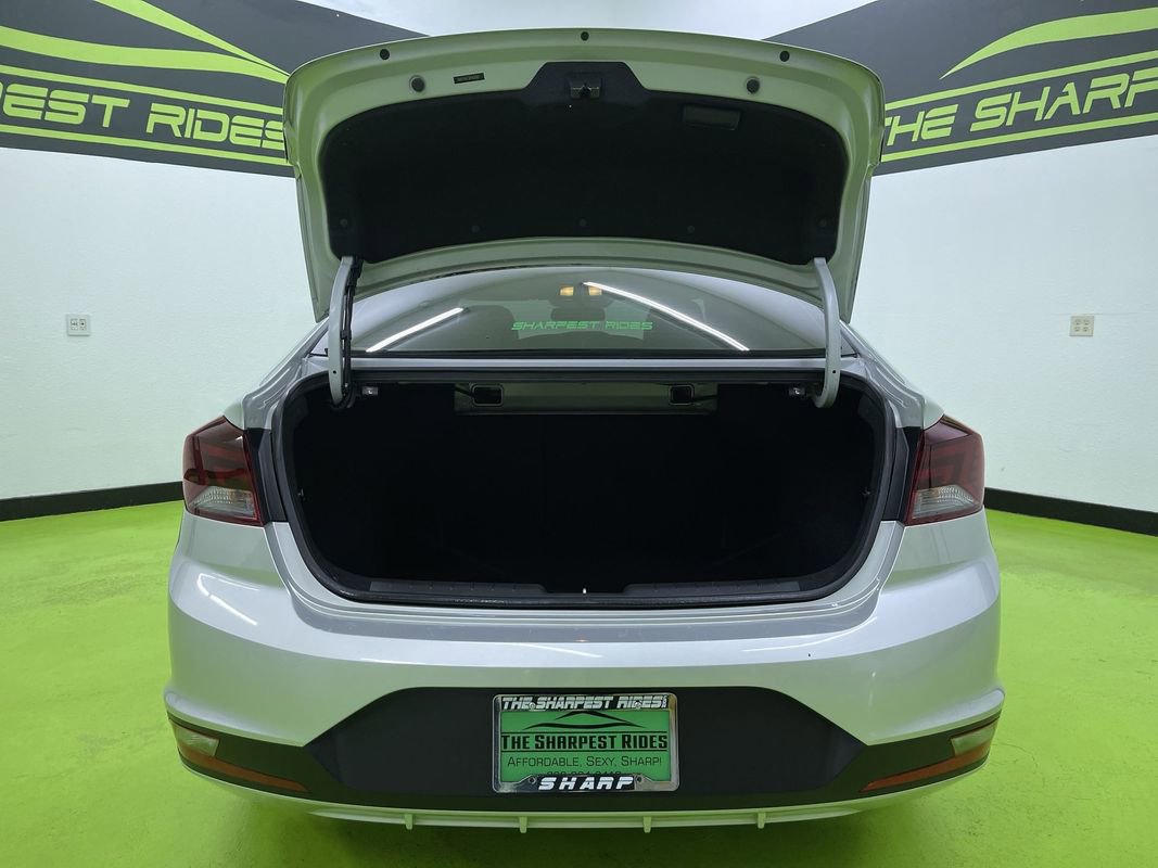 Used 2019 Hyundai Elantra SE image 9