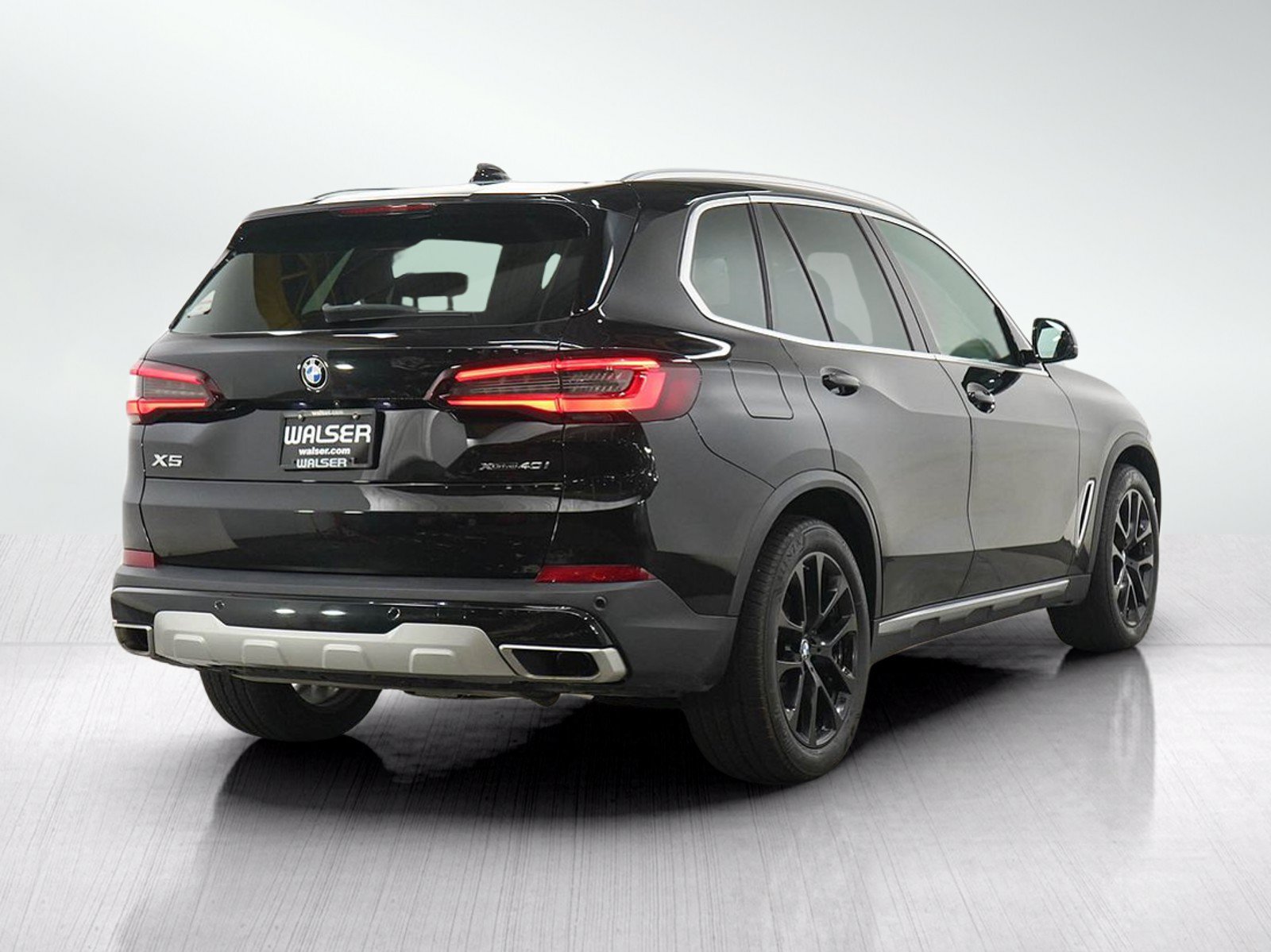 Used 2022 BMW X5 xDrive40i AWD/4WD image 7