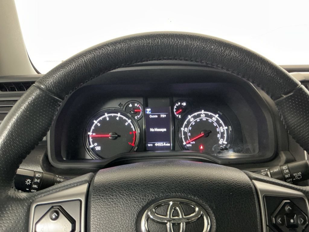 Used 2020 Toyota 4Runner SR5 RWD image 10