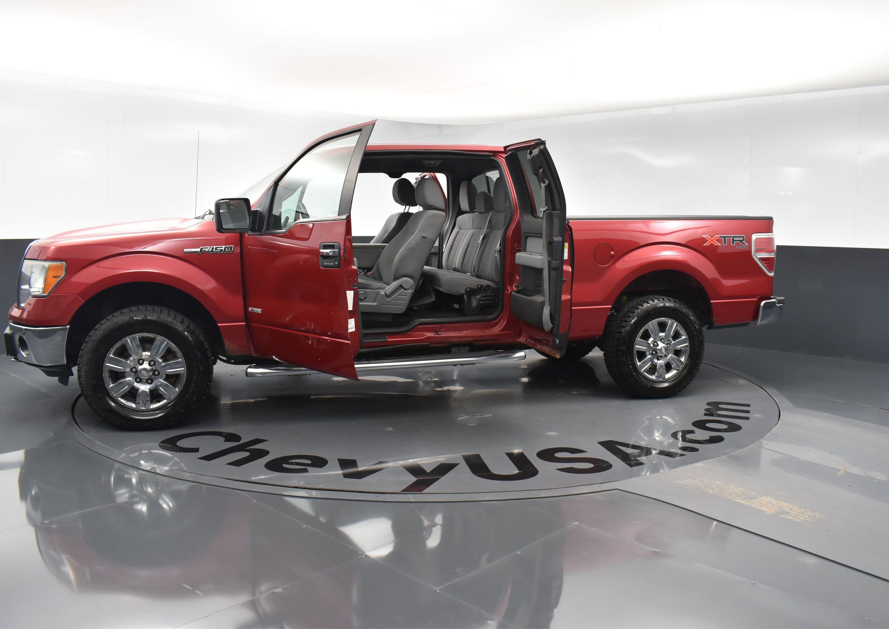 Used 2011 Ford F150 XLT w/ XTR Pkg image 19