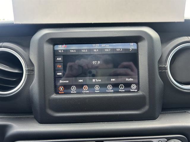 Used 2018 Jeep Wrangler Unlimited Sahara w/ LED Lighting Group image 16