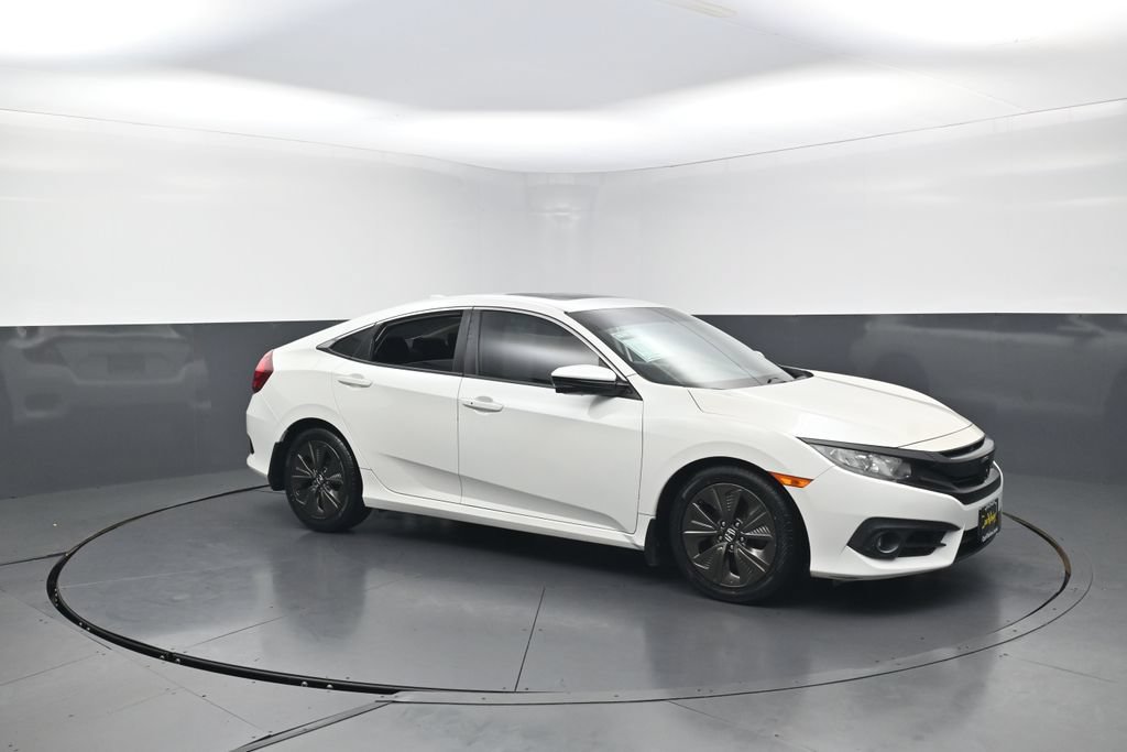 Used 2018 Honda Civic EX-T image 4