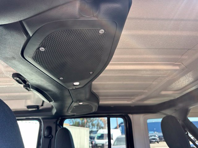 Used 2024 Jeep Wrangler Unlimited Sahara AWD/4WD image 44