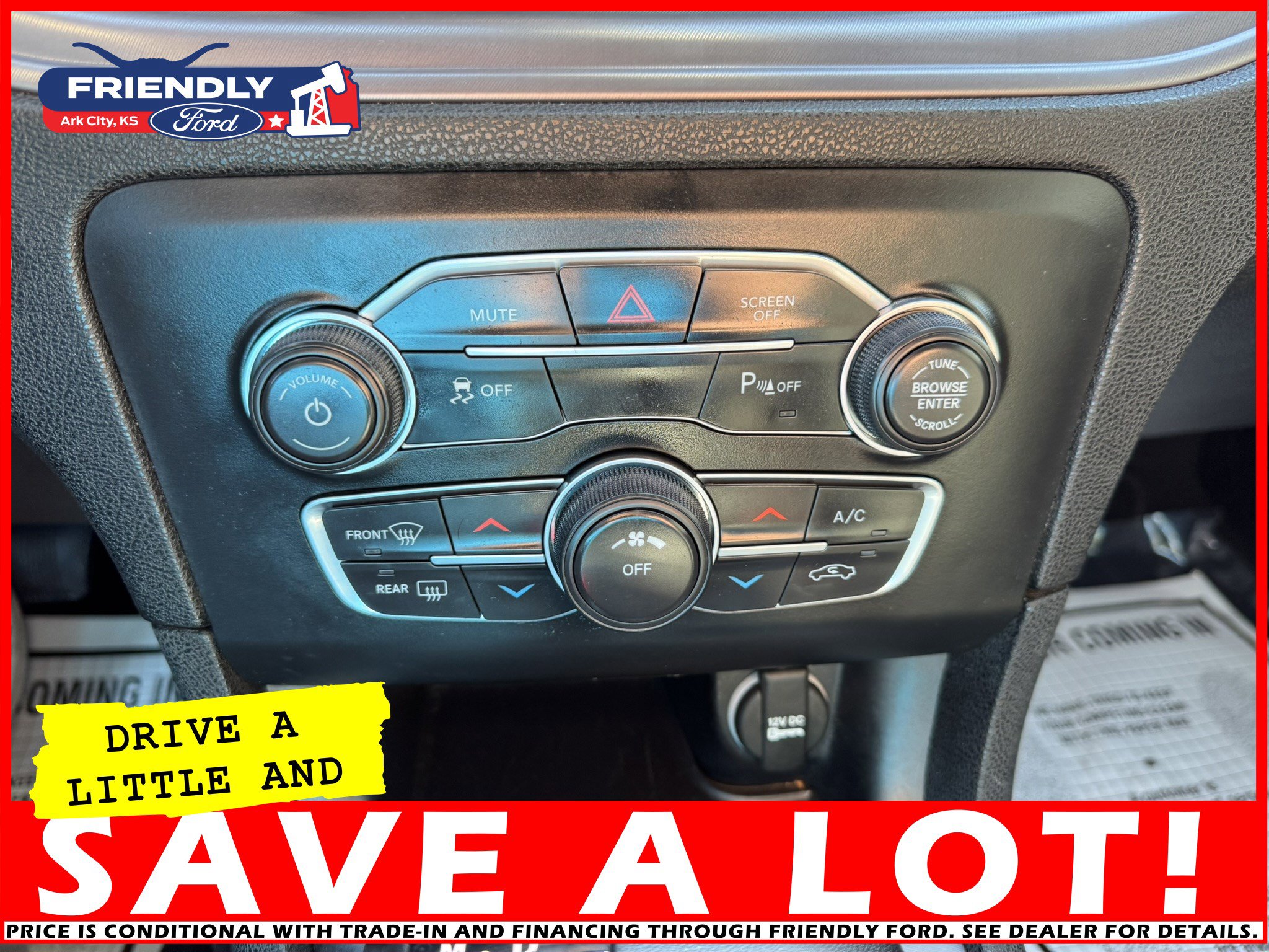 Used 2023 Dodge Charger SXT image 29