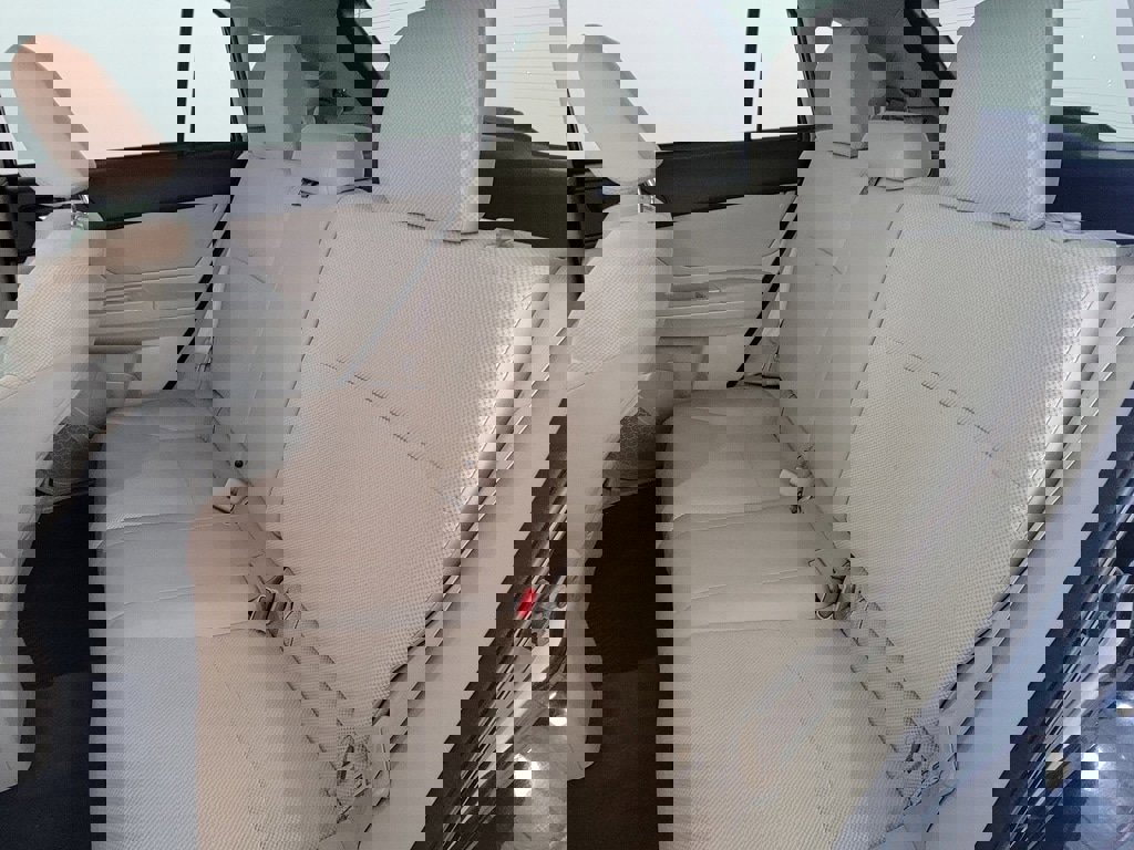 Used 2012 Subaru Impreza 2.0i Premium image 12