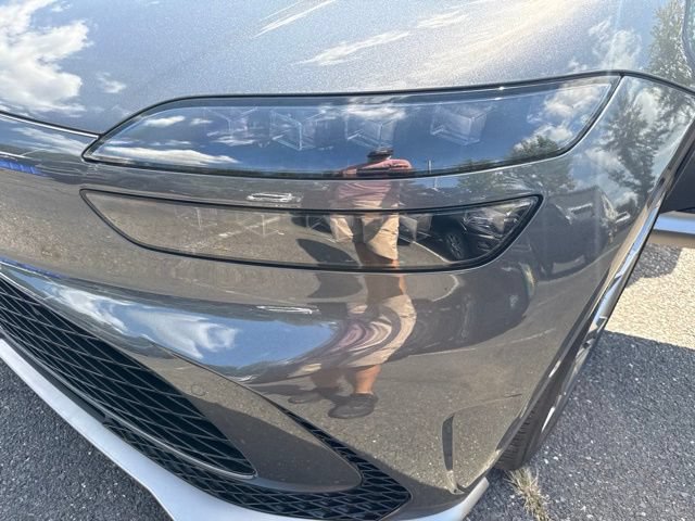 Used 2023 Genesis GV60 Performance AWD/4WD image 33