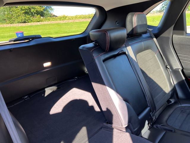 Used 2022 Ford Escape SEL w/ SEL Stealth AWD Package image 32