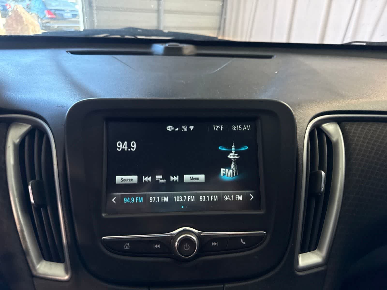 Used 2018 Chevrolet Malibu LS FWD image 22