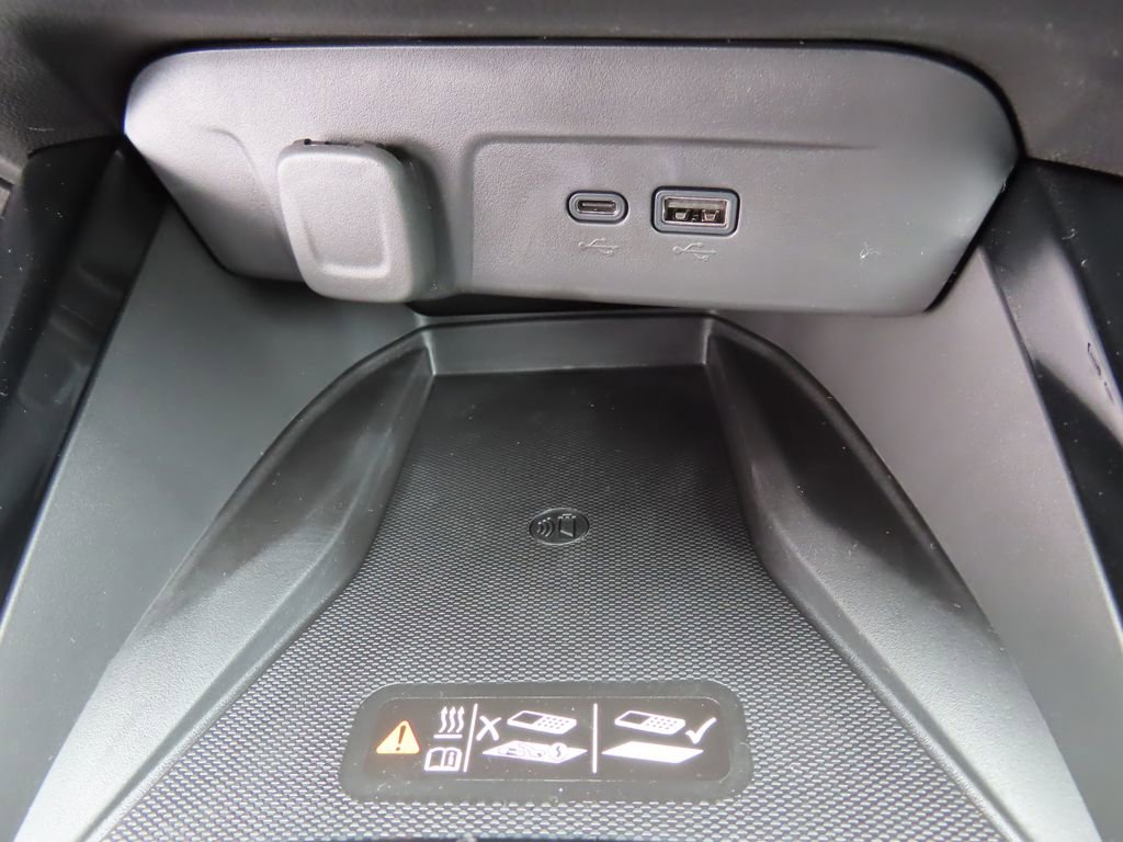 New 2026 Chevrolet Trax RS w/ Sunroof Package FWD image 10