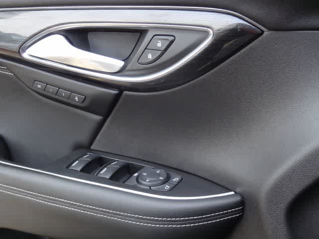 Used 2023 Buick Envision Essence w/ Sport Touring Package FWD image 20