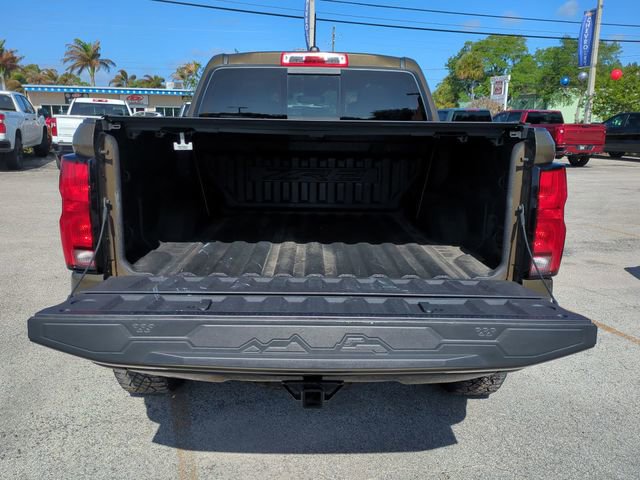 Used 2023 Chevrolet Colorado ZR2 w/ ZR2 Convenience Package III AWD/4WD image 13