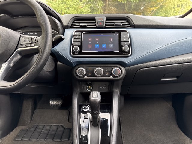 Used 2025 Nissan Versa SV w/ Trunk Package FWD image 22