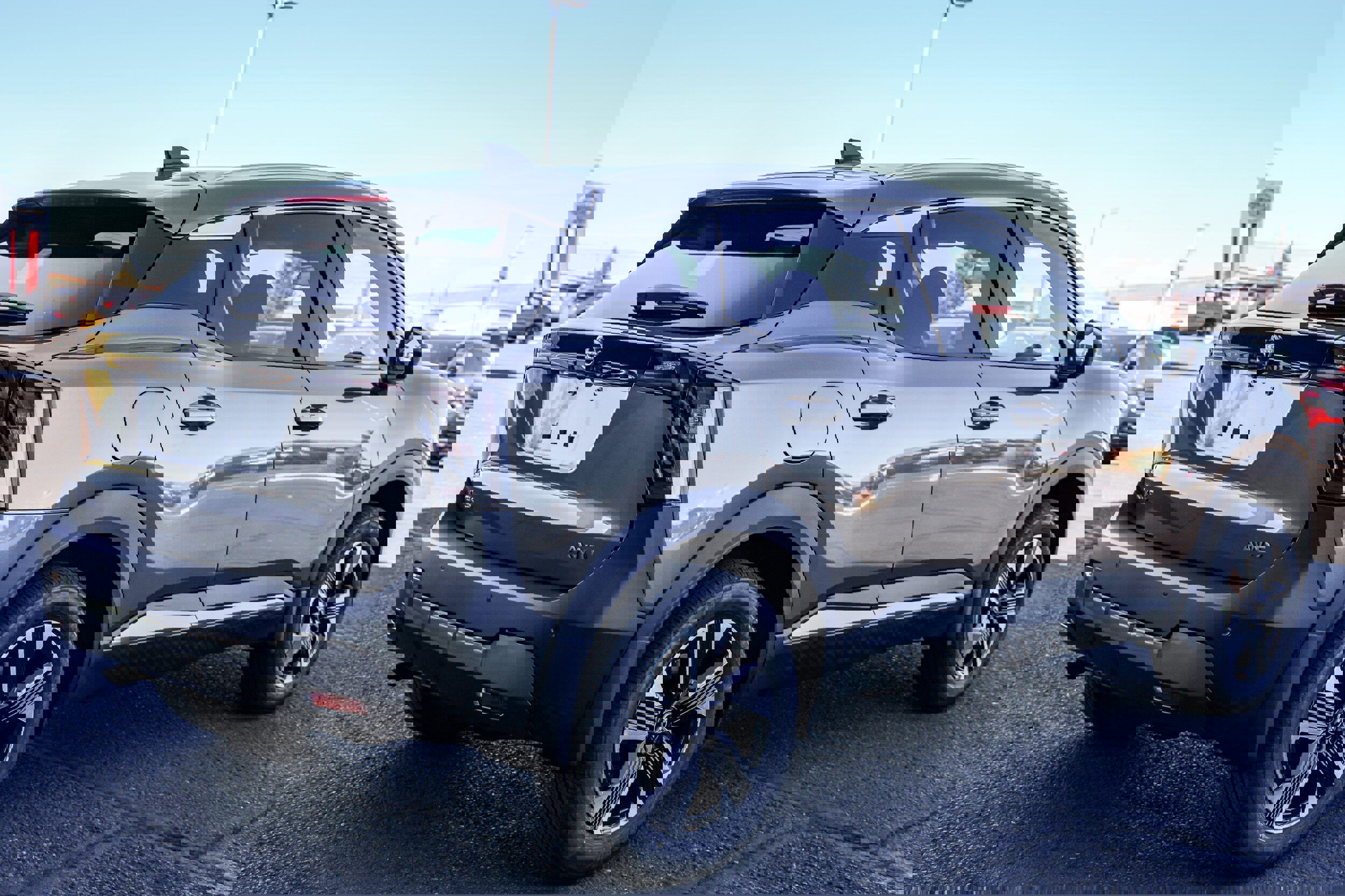 New 2026 Nissan Kicks SV w/ SV Premium Package image 4