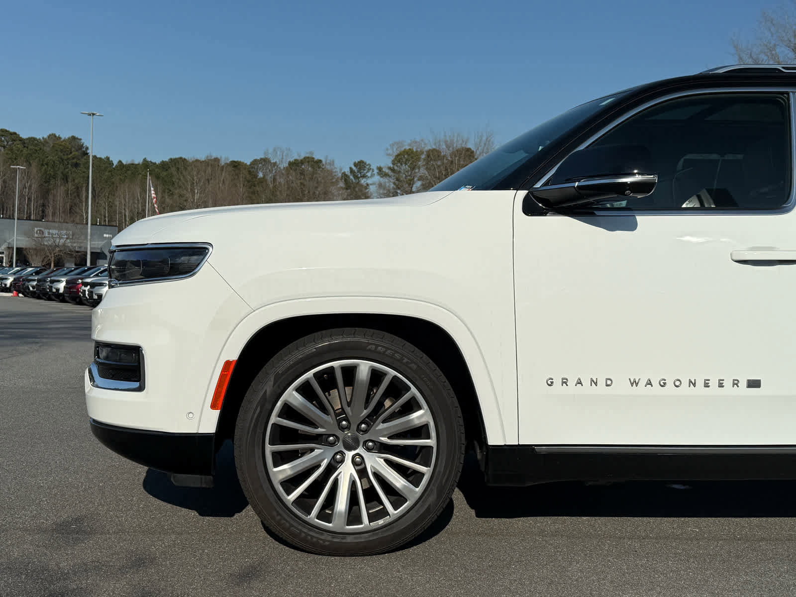 Used 2024 Jeep Grand Wagoneer L Series III image 11