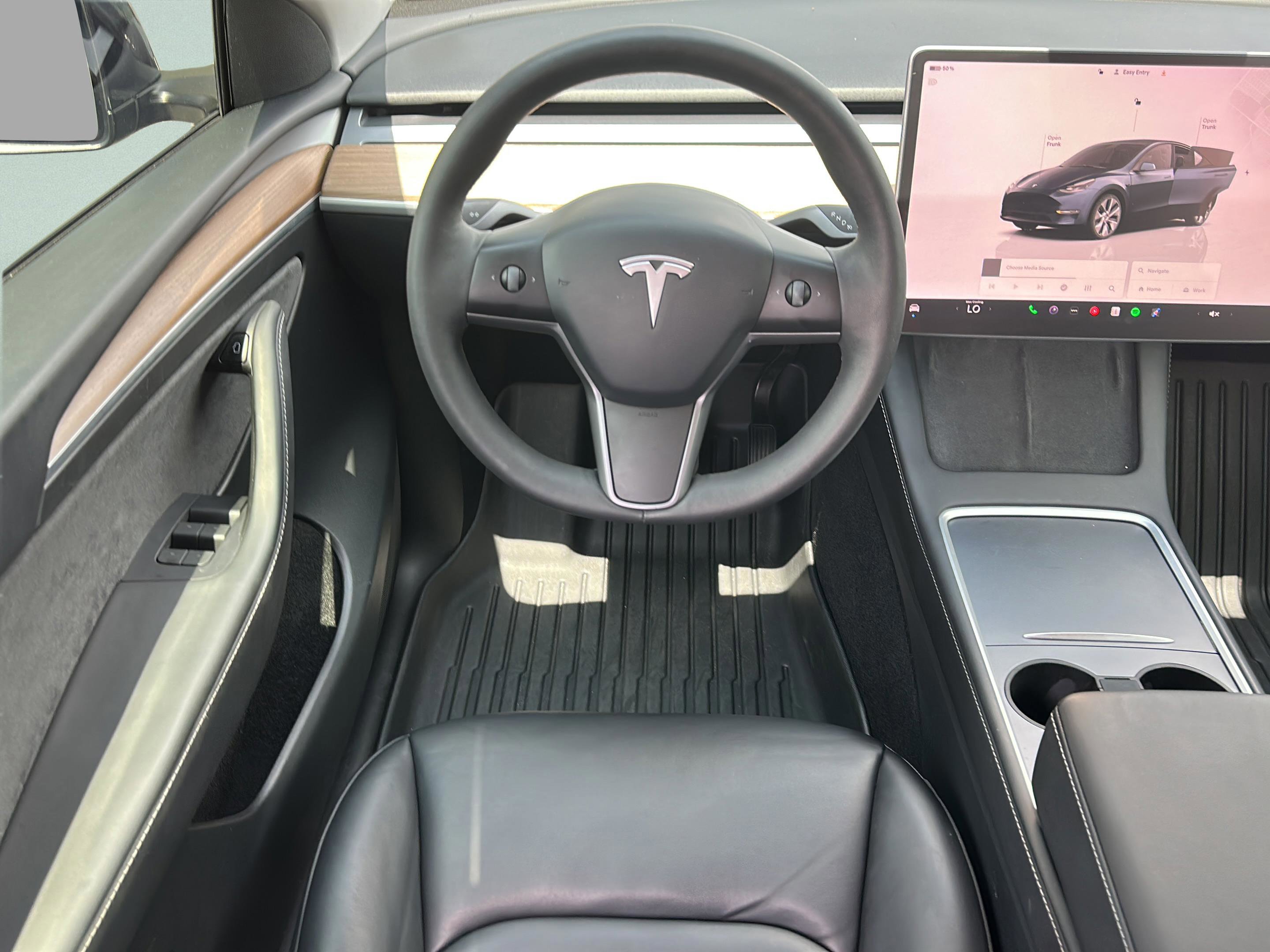 Used 2024 Tesla Model Y Long Range AWD/4WD image 15