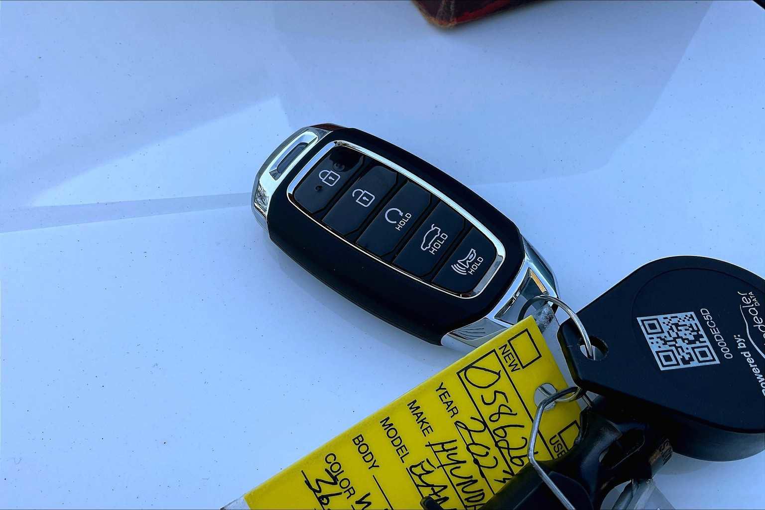 Used 2023 Hyundai Elantra Blue image 10