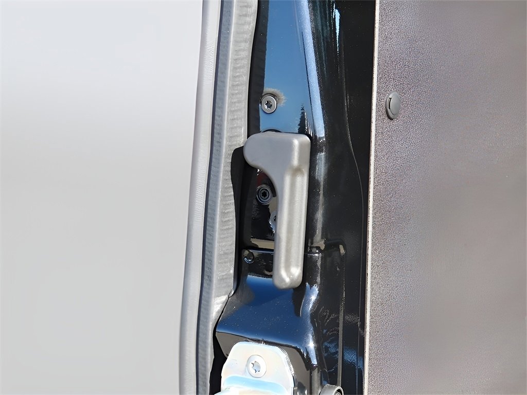 Used 2024 Mercedes-Benz Sprinter 2500 image 30