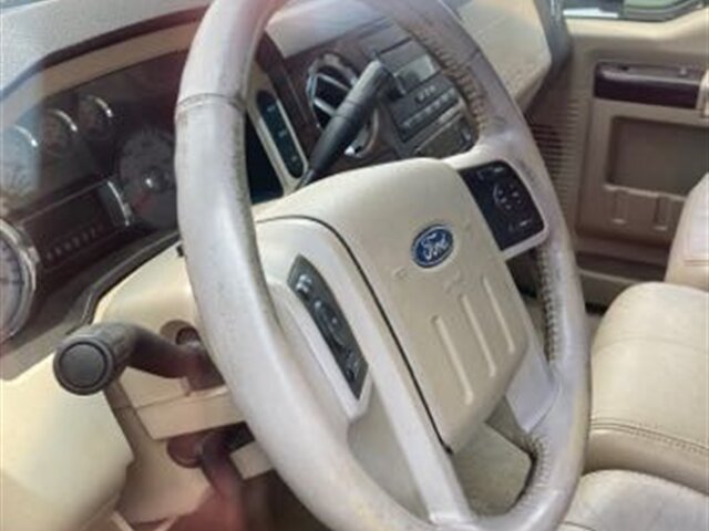 Used 2008 Ford F350 4x4 Crew Cab Super Duty image 7