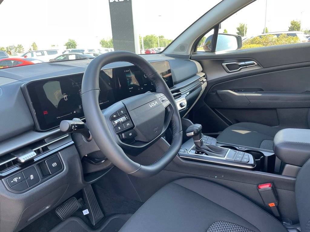 New 2026 Kia Sportage LX w/ LX Convenience Package FWD image 10