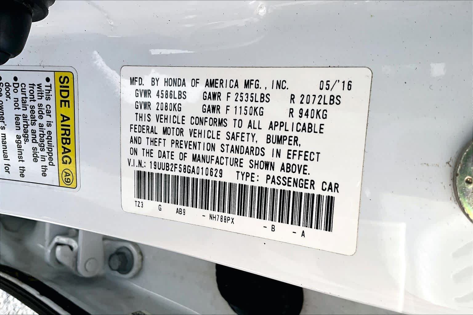 Used 2016 Acura TLX w/ Technology Package FWD image 33