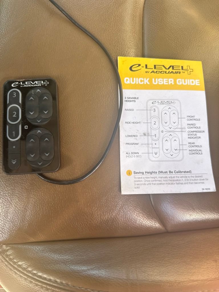 Used 2020 Jeep Gladiator Rubicon AWD/4WD image 27