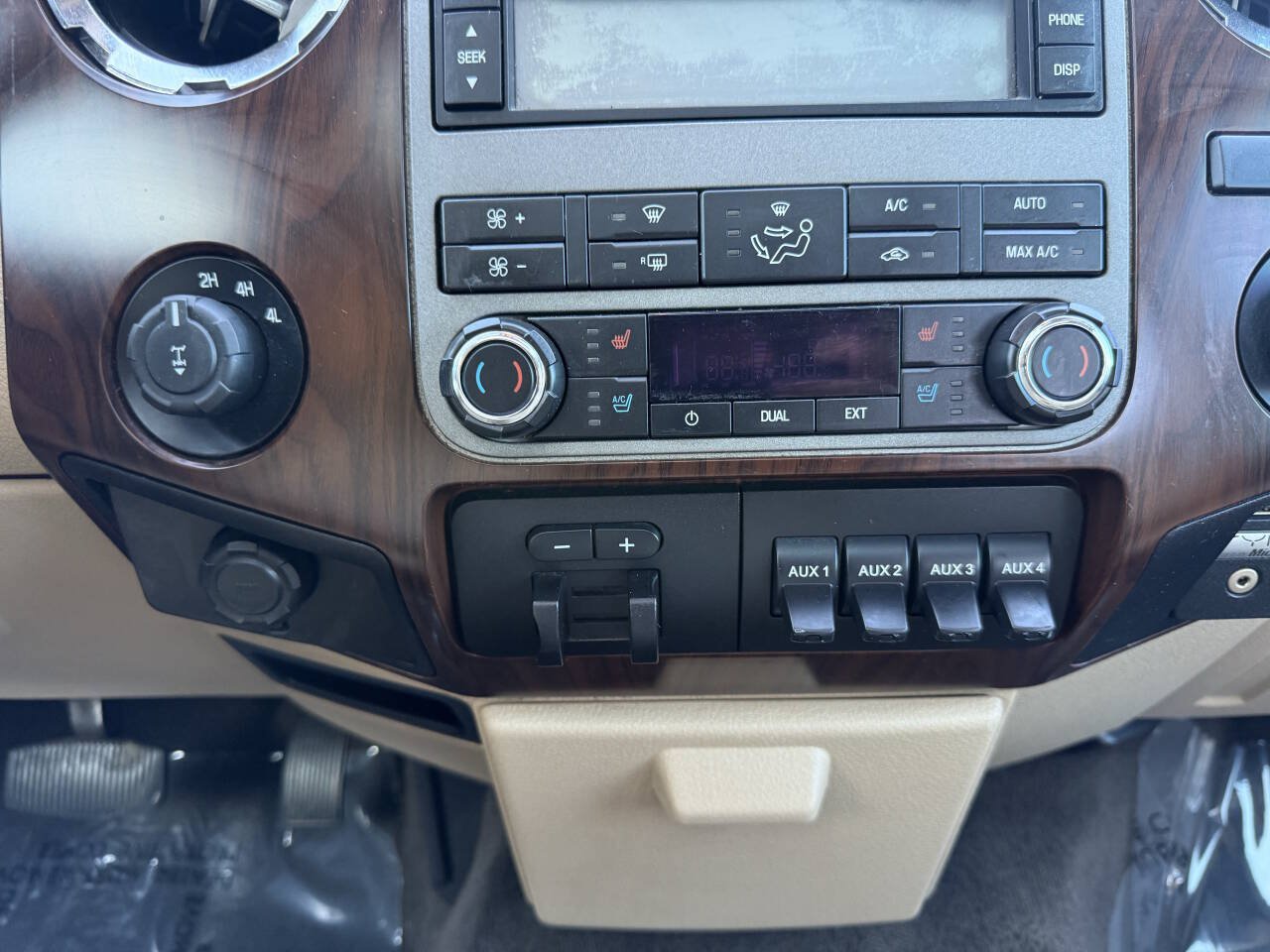 Used 2012 Ford F250 Lariat w/ Lariat Ultimate Pkg AWD/4WD image 20