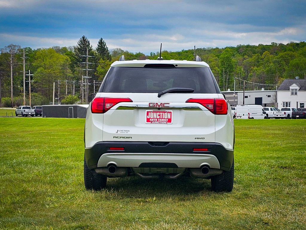 Used 2019 GMC Acadia SLT AWD/4WD image 4
