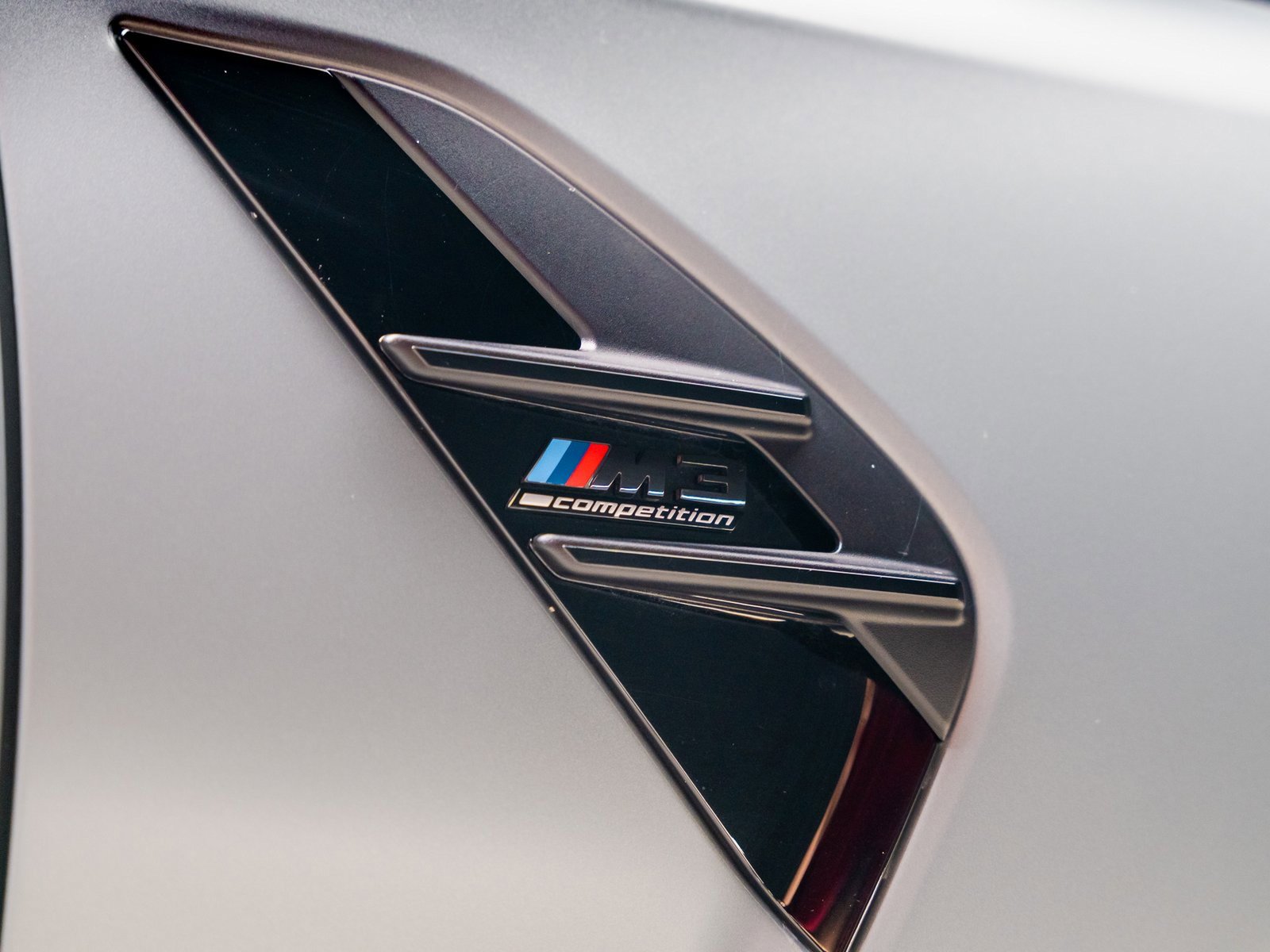 Used 2023 BMW M3 Competition w/ M Carbon Exterior Package image 31