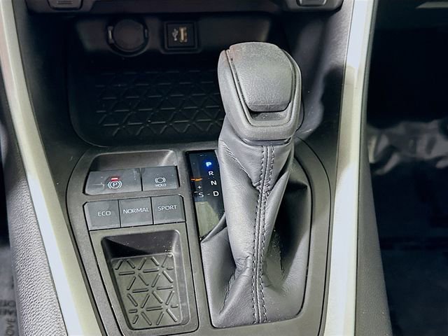 Certified 2024 Toyota RAV4 XLE image 20