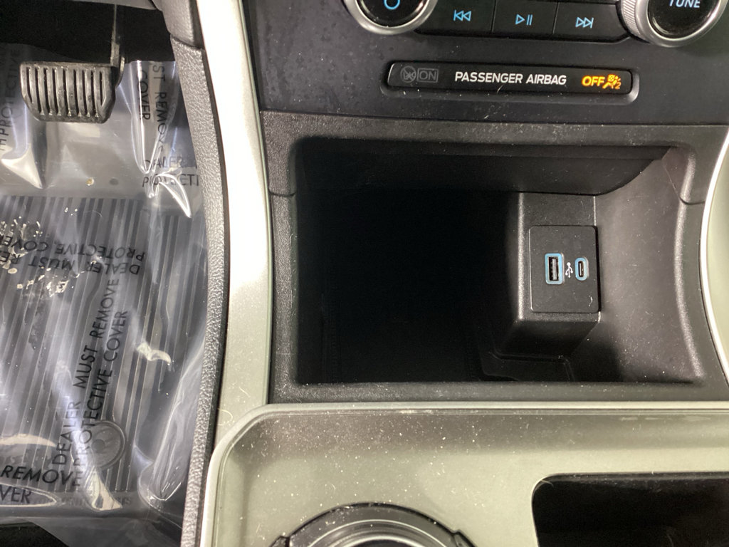 Used 2023 Ford Edge SEL w/ Convenience Package image 26