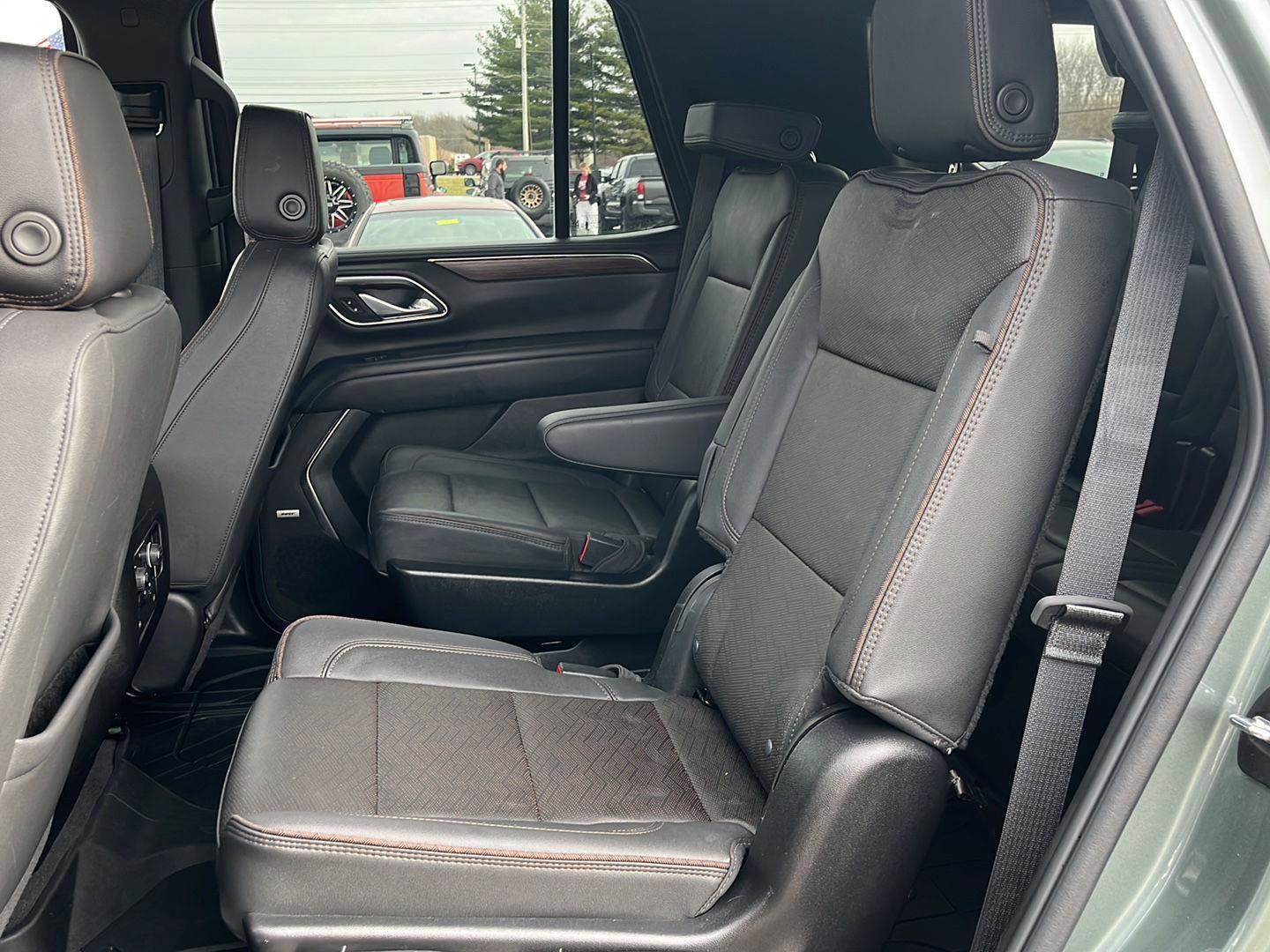 Used 2024 Chevrolet Tahoe High Country image 33