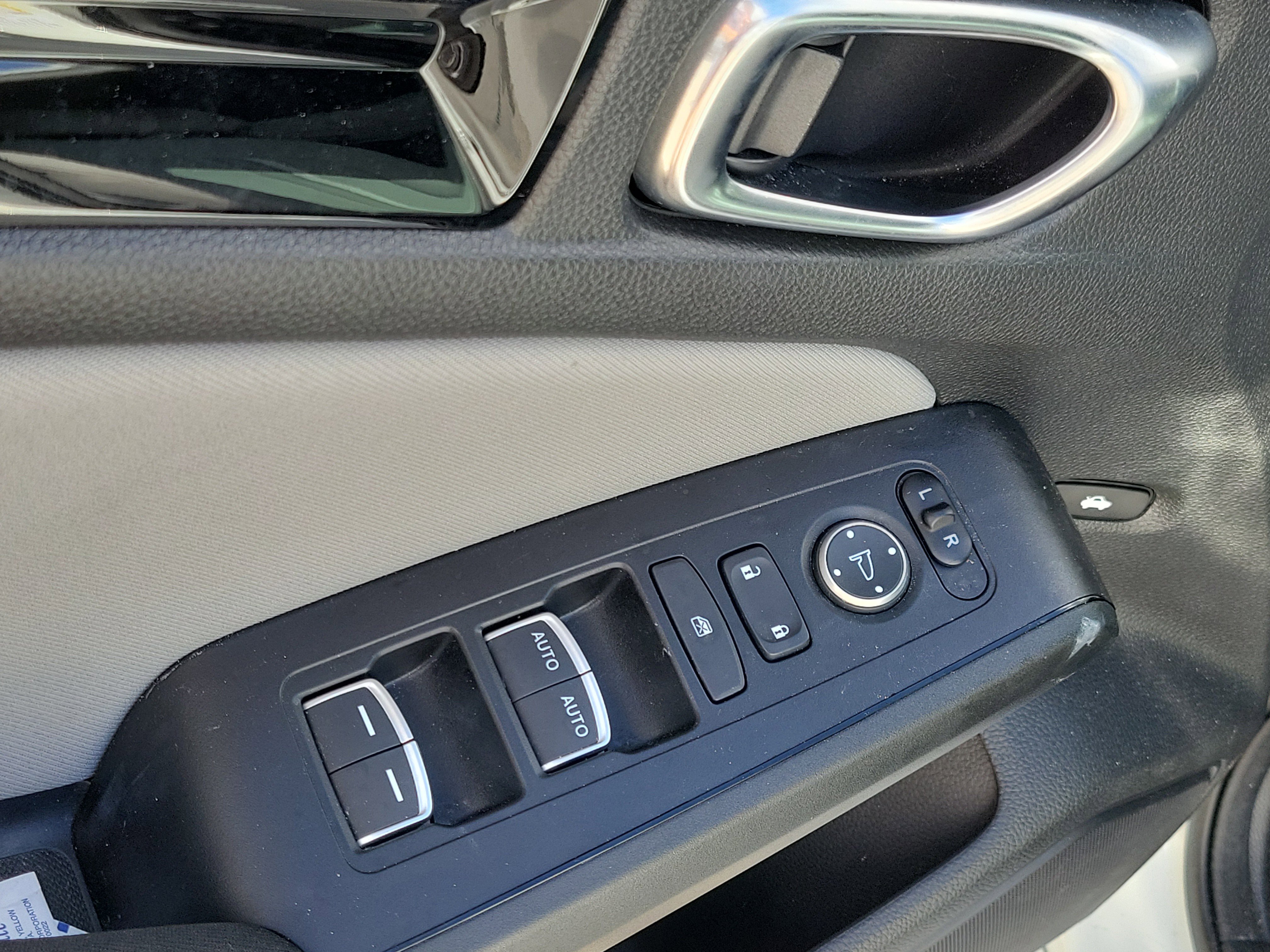 Certified 2025 Honda Civic Sport Touring image 22