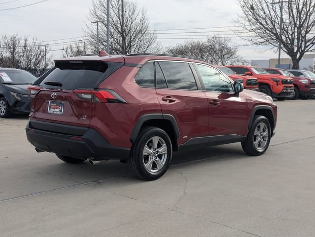 Used 2025 Toyota RAV4 LE image 6