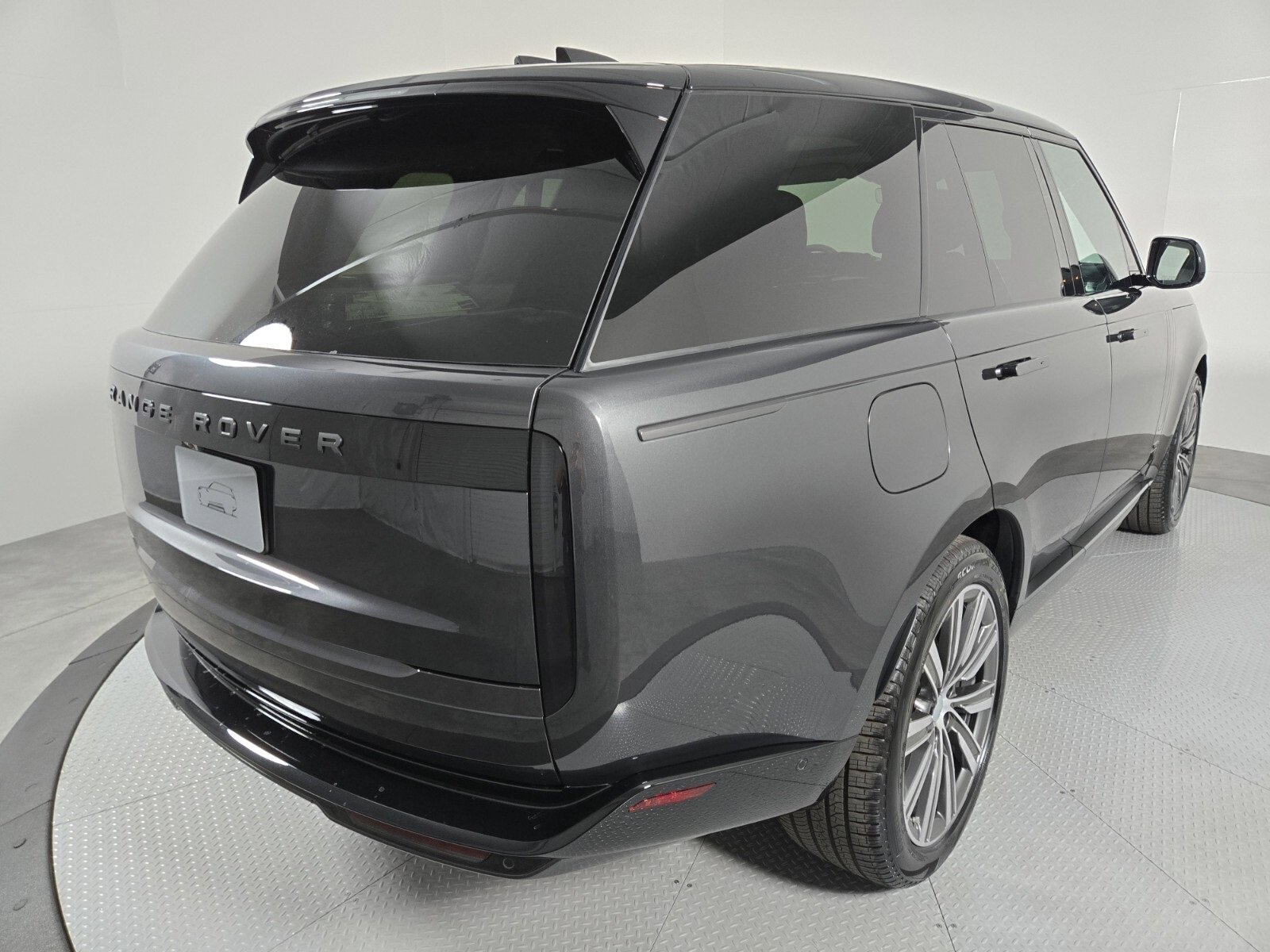 New 2025 Land Rover Range Rover Autobiography image 2