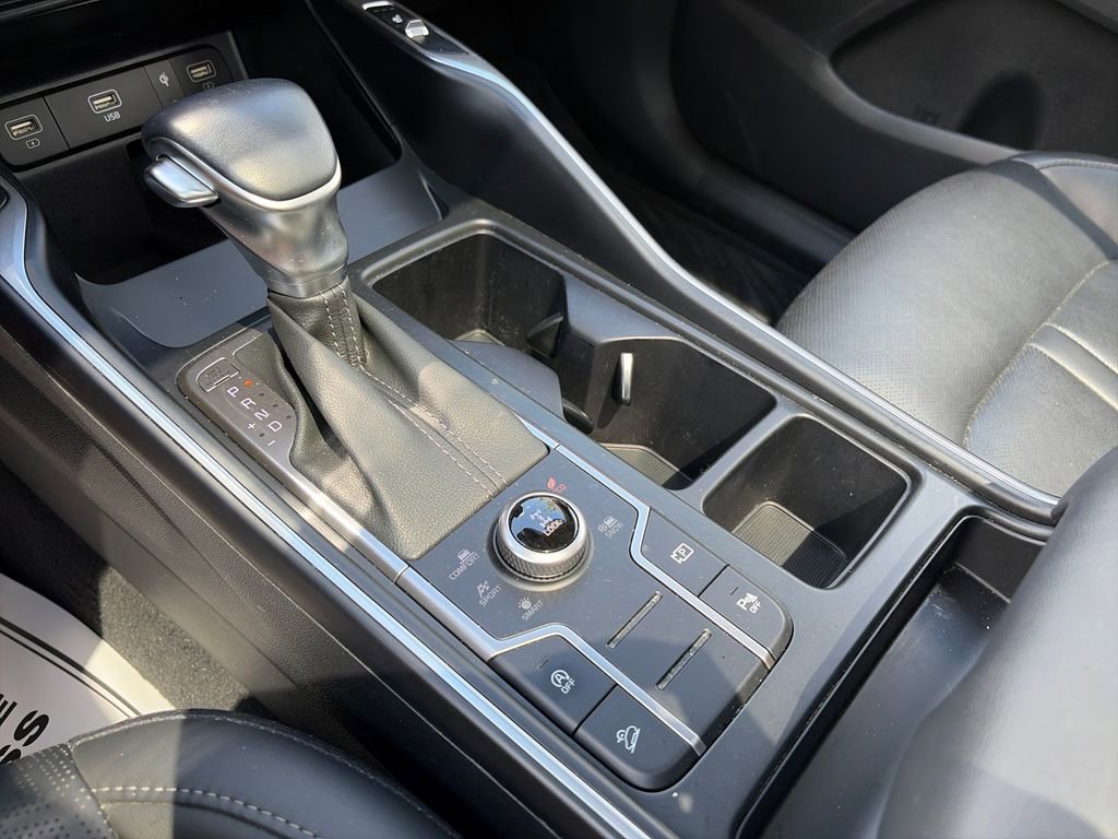 Used 2023 Kia Sorento S w/ Panoramic Sunroof Package AWD/4WD image 24