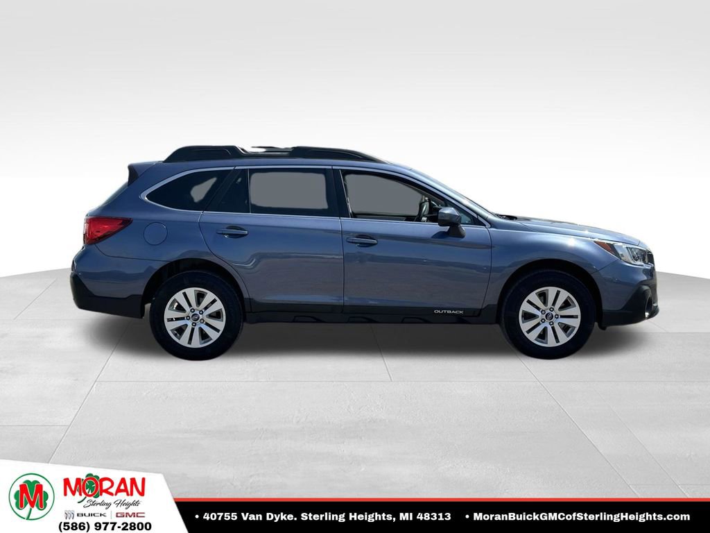 Used 2018 Subaru Outback 2.5i Premium AWD/4WD image 6