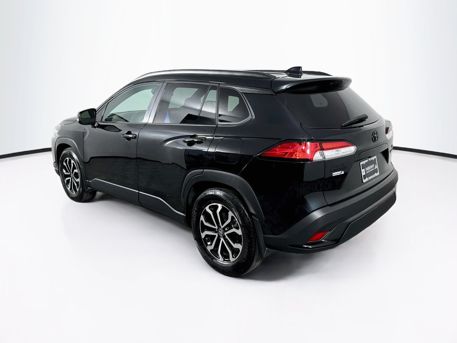 Certified 2025 Toyota Corolla Cross AWD Hybrid image 5