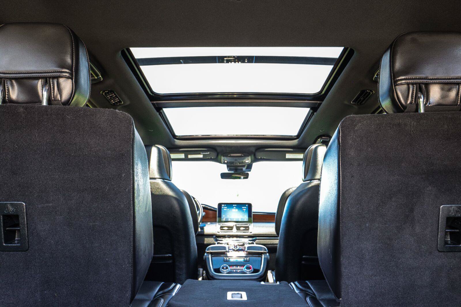 Used 2019 Lincoln Navigator Reserve w/ Cargo Package AWD/4WD image 6