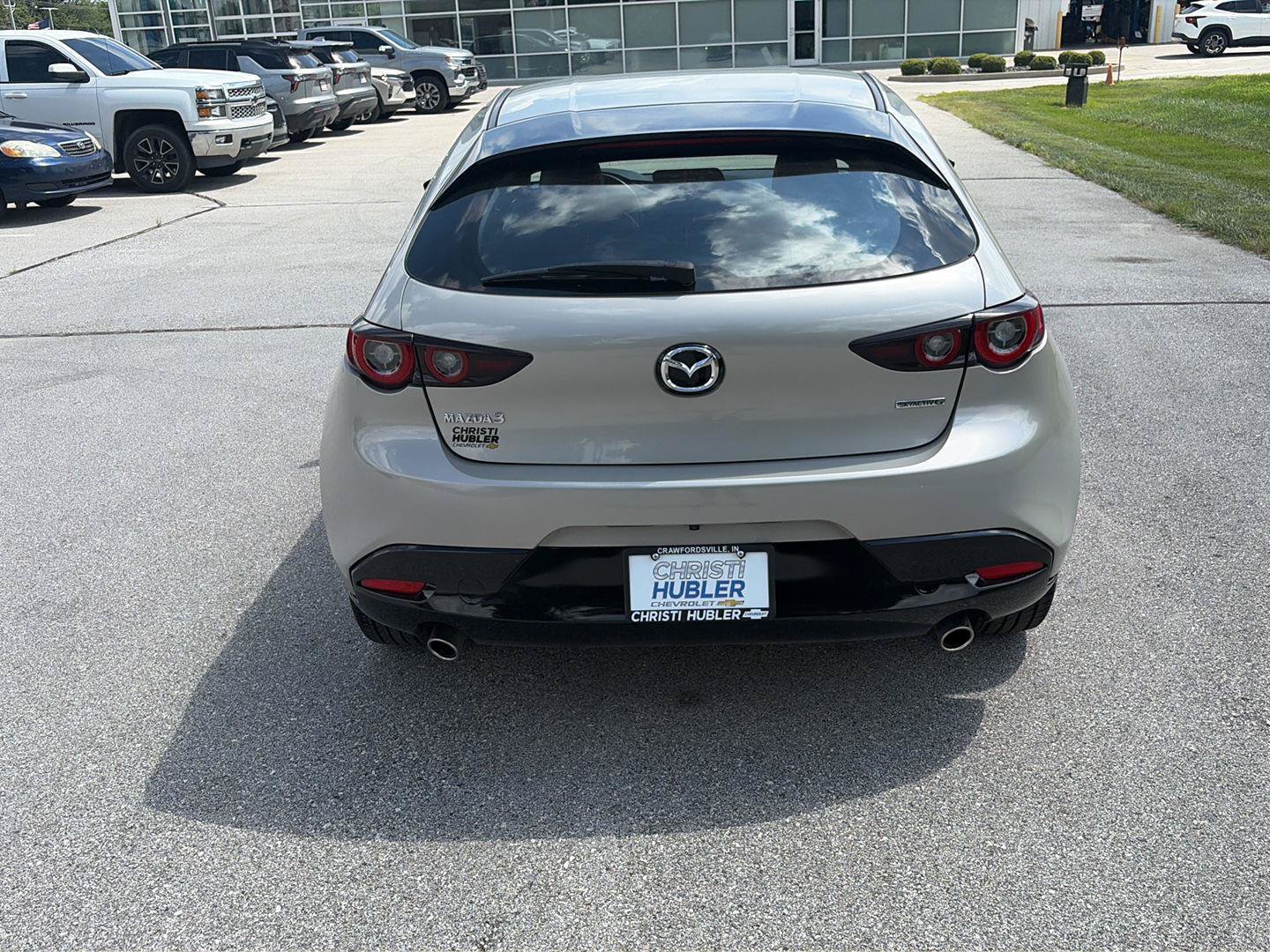 Used 2024 MAZDA MAZDA3 s FWD image 7