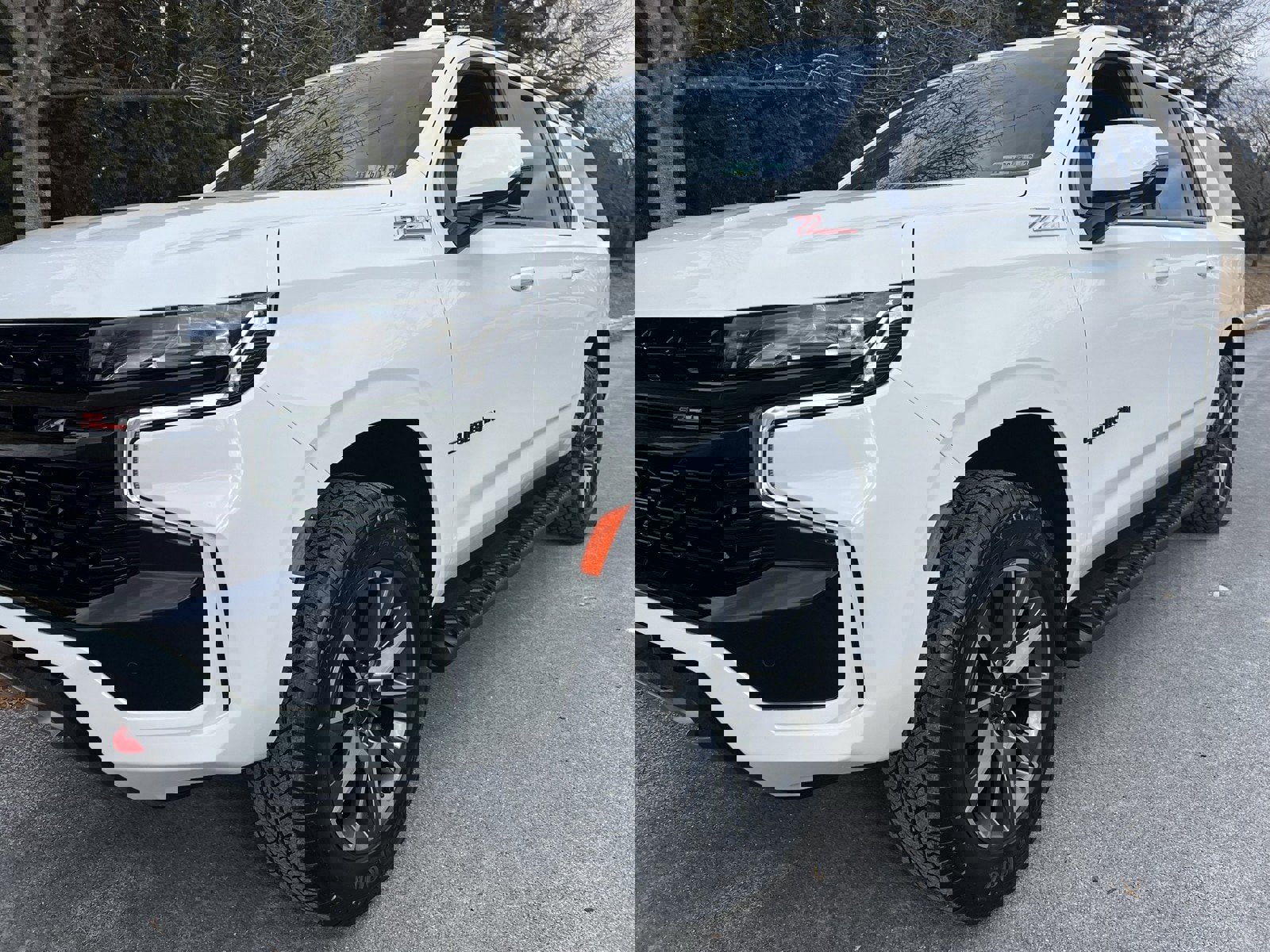 Used 2023 Chevrolet Suburban Z71 w/ Luxury Package image 80