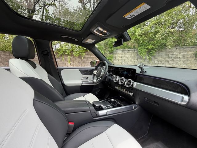 Used 2022 Mercedes-Benz GLB 250 4MATIC image 26